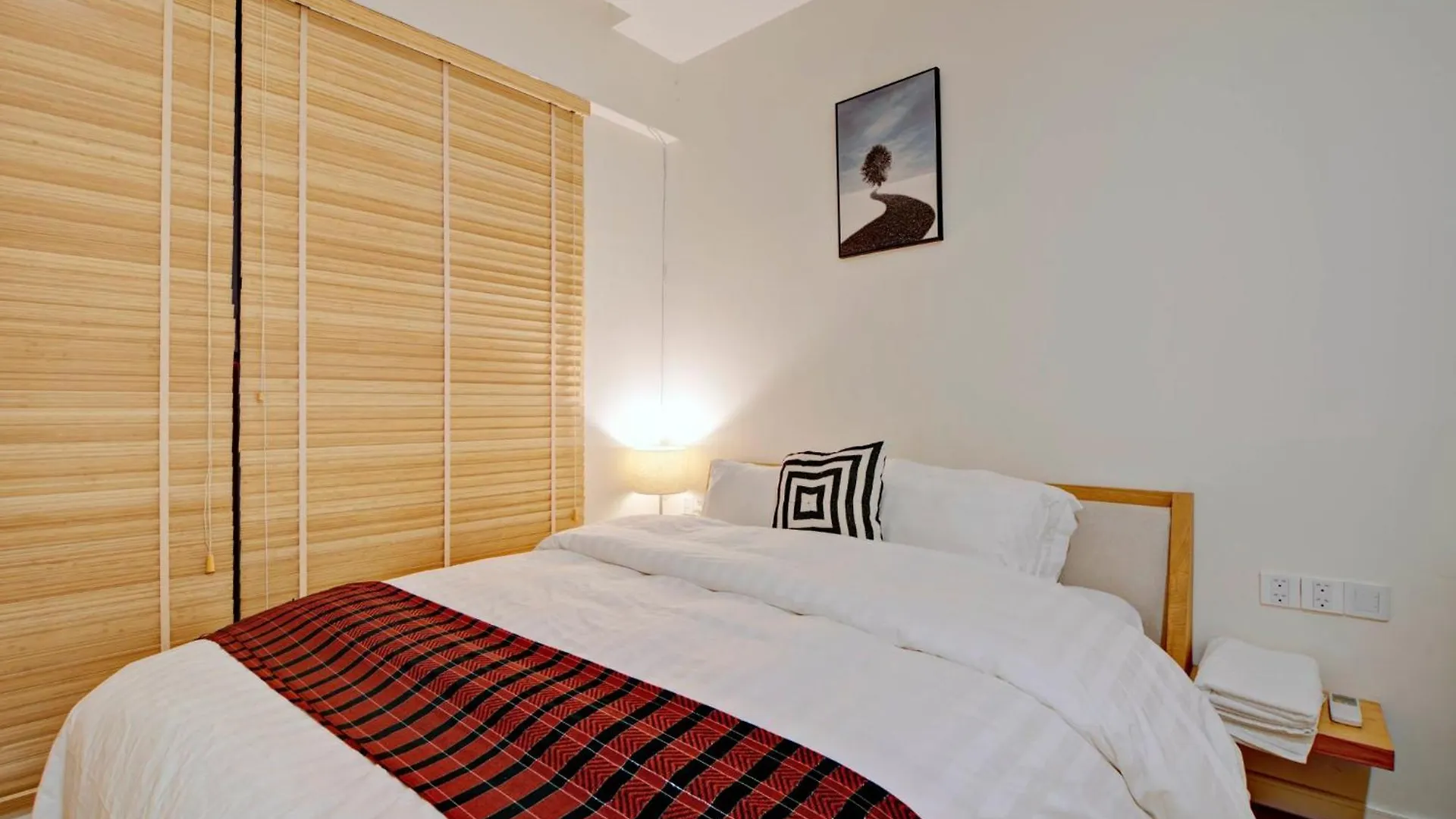 Emerald Apartment Millennium Free Pool Ho Chi Minh City