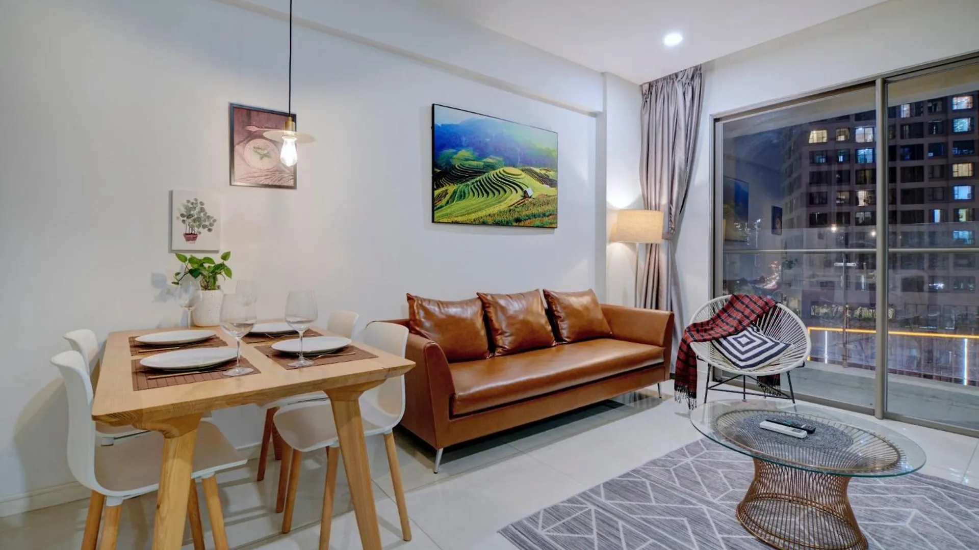 Emerald Apartment Millennium Free Pool Ho Chi Minh City Vietnam