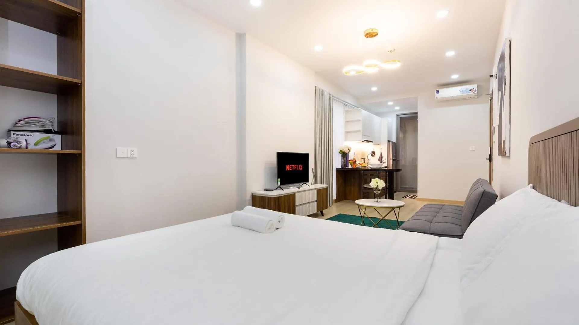 Emerald Apartment Millennium Free Pool Ho Chi Minh City