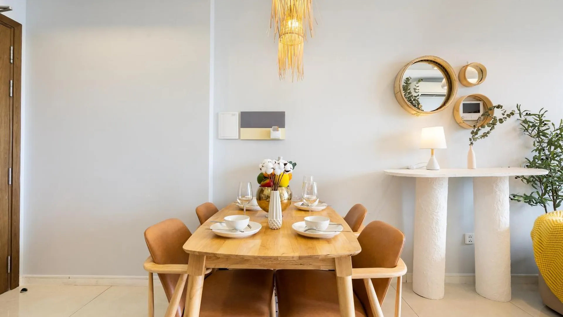 Emerald Apartment Millennium Free Pool Ho Chi Minh City 0*,