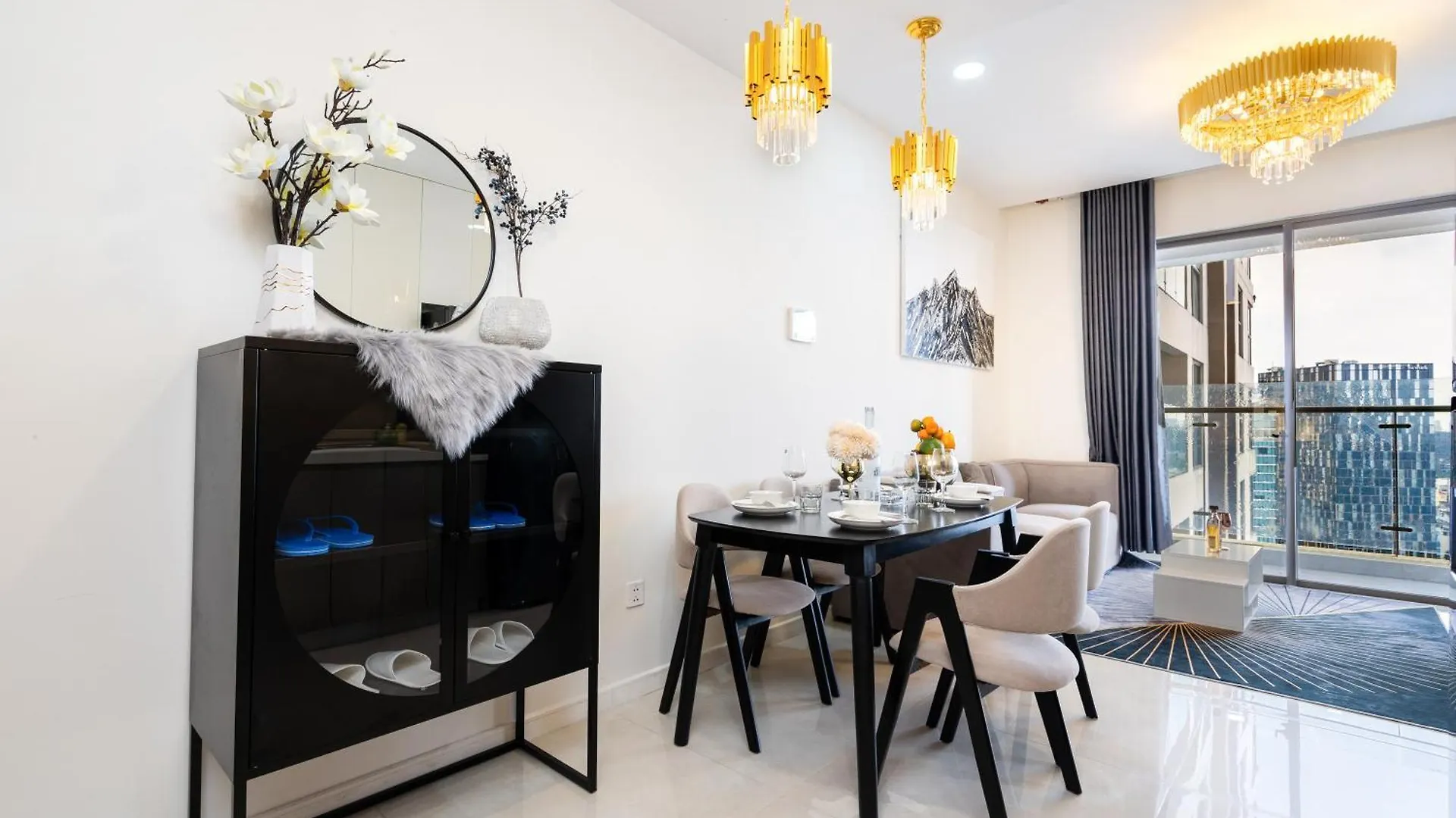 Emerald Apartment Millennium Free Pool Ho Chi Minh City