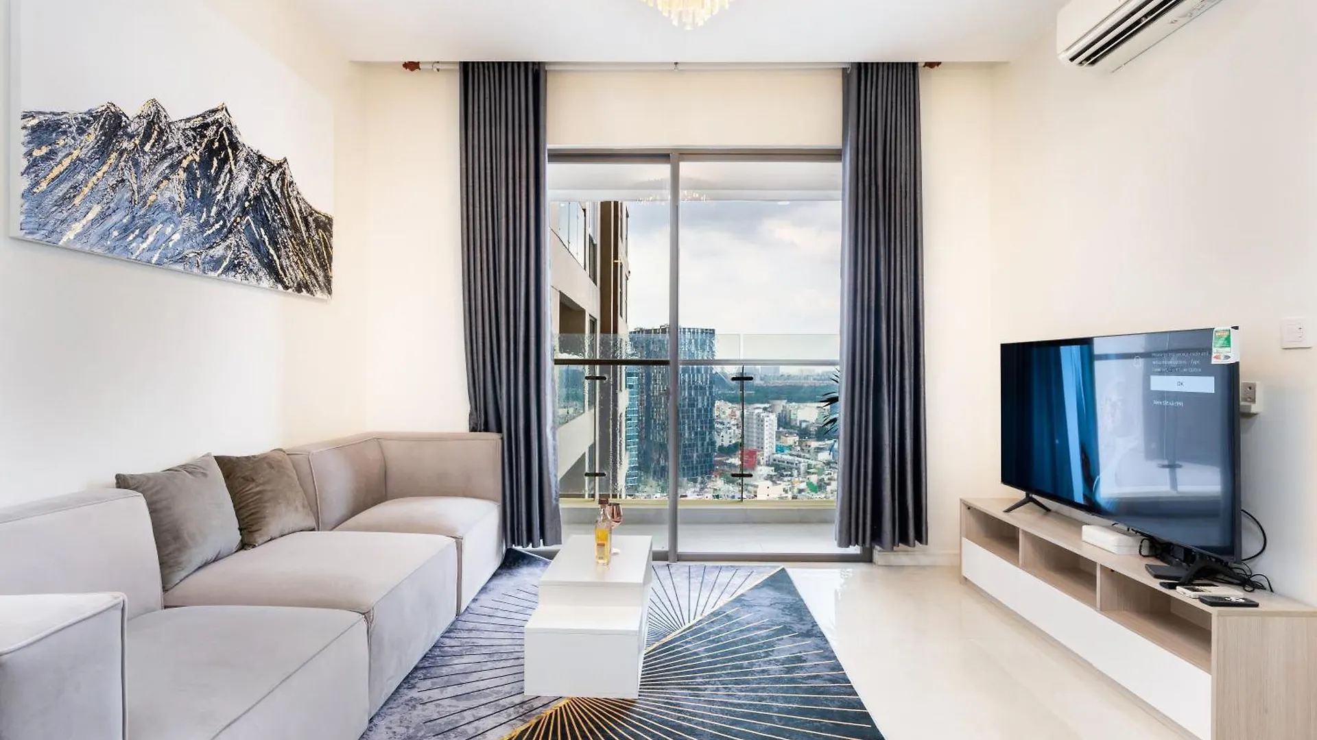 Emerald Apartment Millennium Free Pool Ho Chi Minh City 0*,