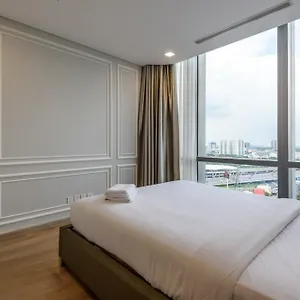 Landmark 81 Infinity Pool - Vip Apartment
