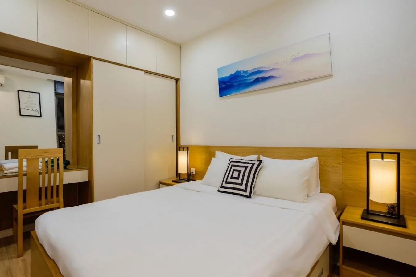 Emerald Apartment Millennium Free Pool Ho Chi Minh City